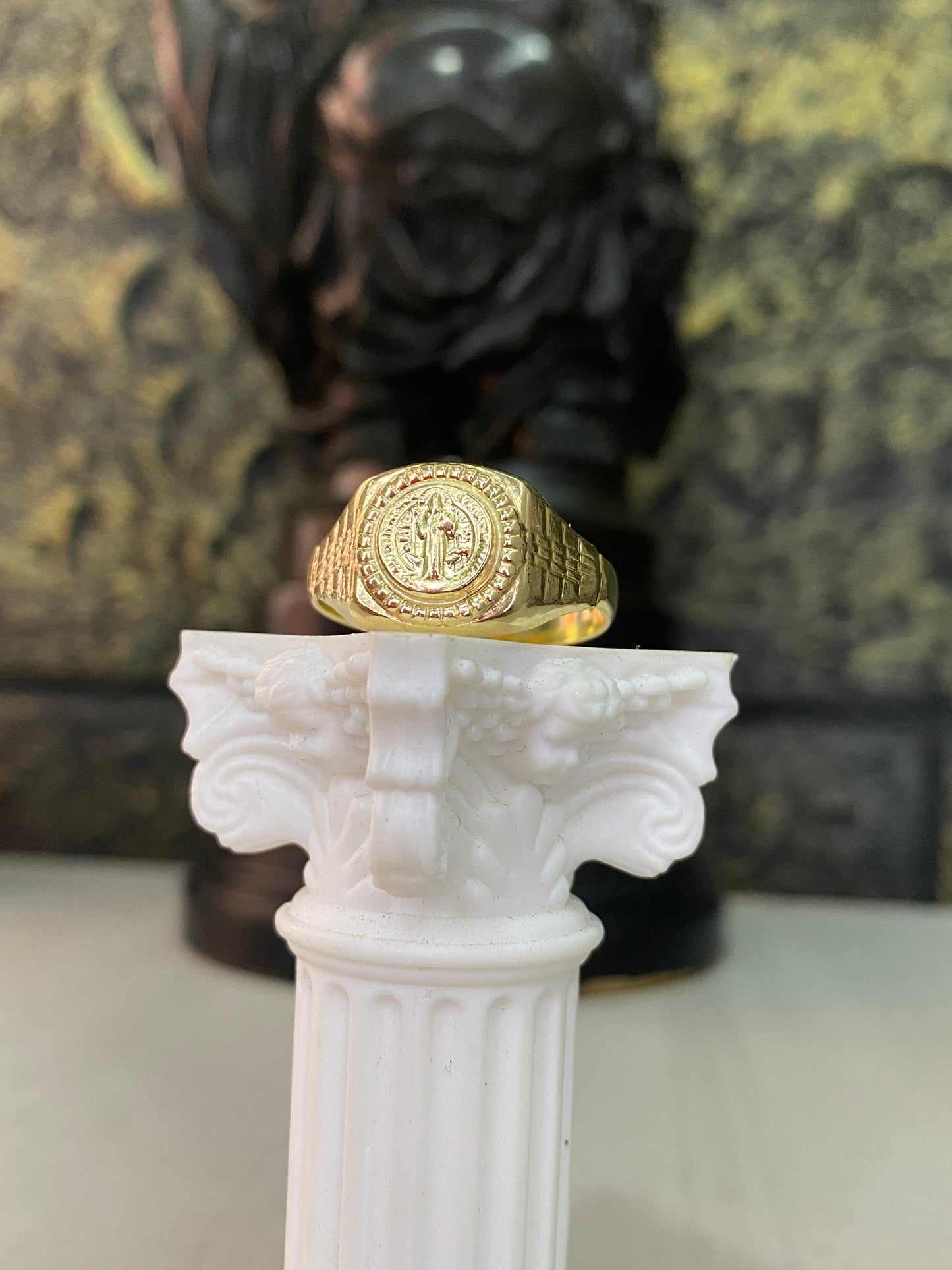 Anillo San Benito Troquelado Talla 12,5