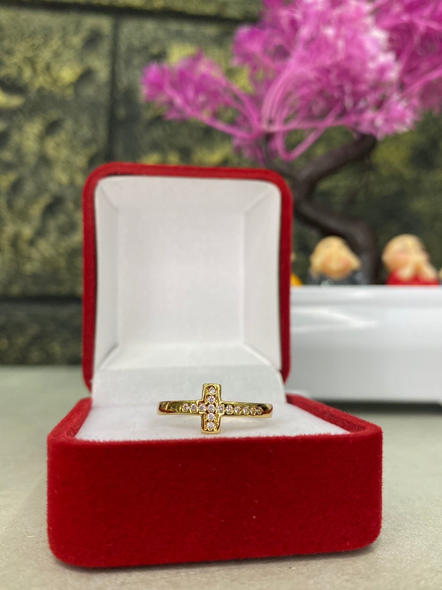 Anillo Importado Cruz circonada Talla 9
