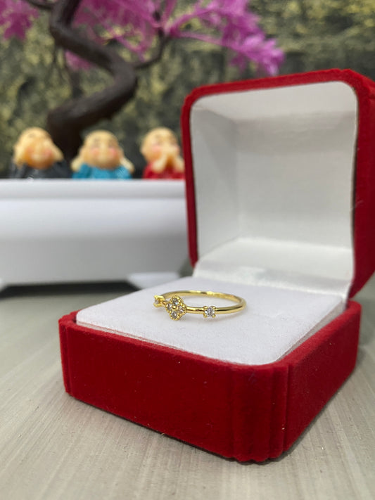 Anillo Importado Van Cleef Mini circones Talla 7