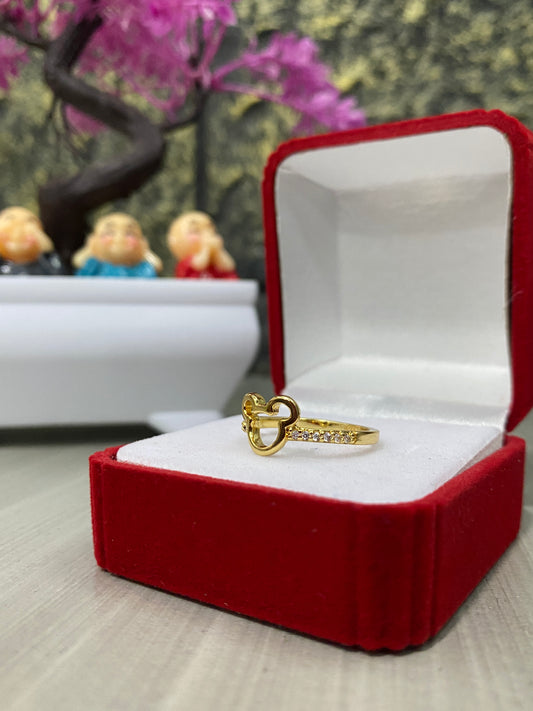 Anillo Importado Minnie silueta circonado Talla 6,5