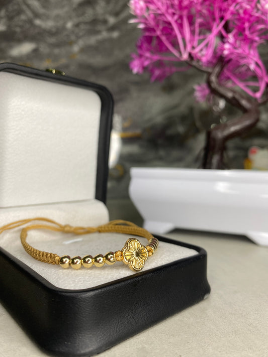 Pulsera Van Cleef Dorada #4 lisa