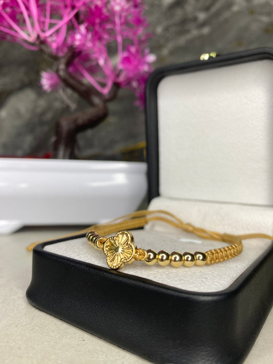 Pulsera Van Cleef Dorada #4 lisa