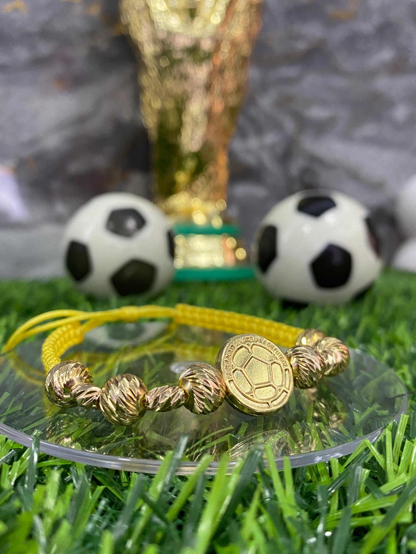 Pulsera Selección Colombia #8 y barriles tipo Oro