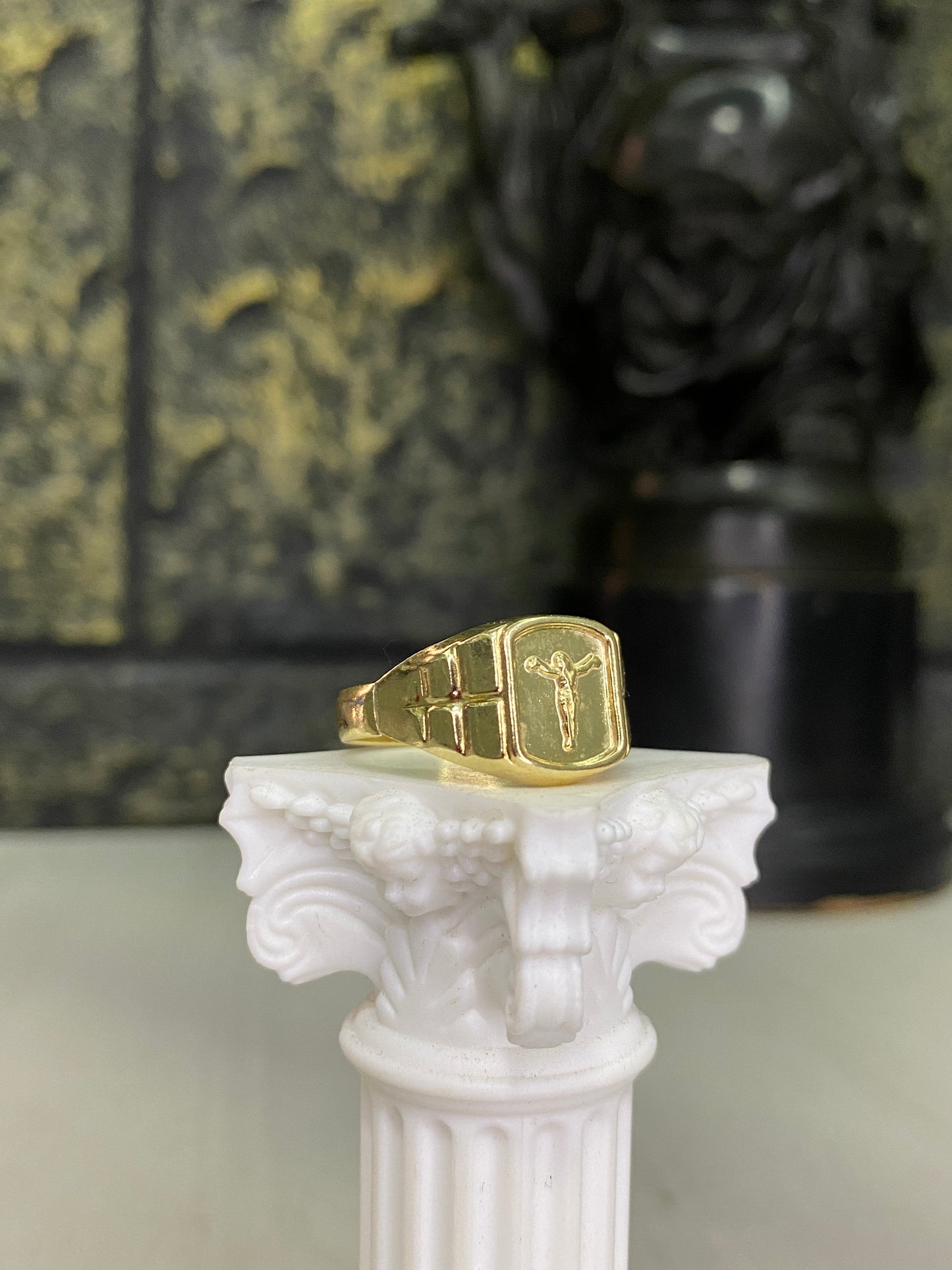 Anillo Crucifijo cuadrado Troquelado Talla 10,5