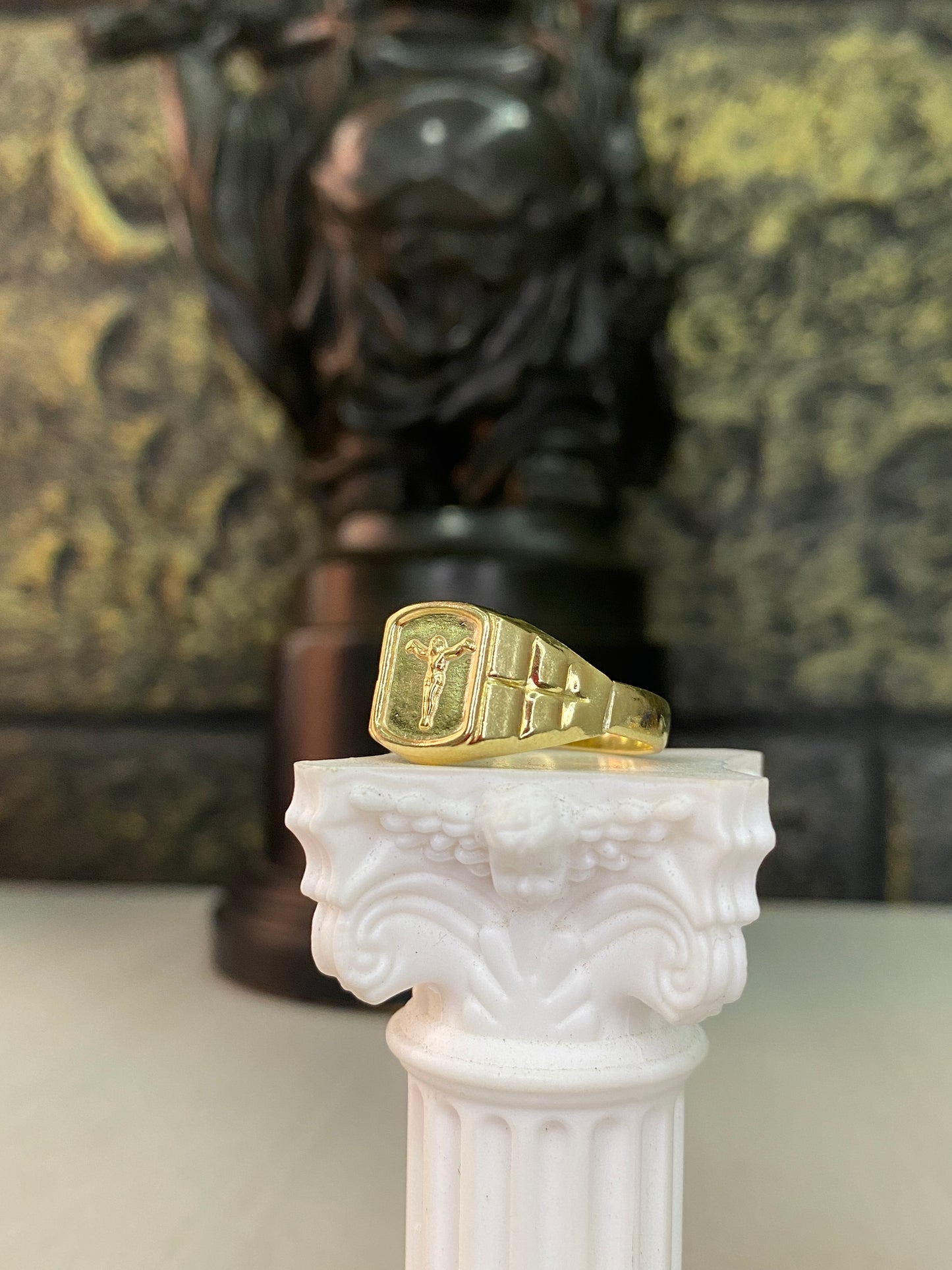 Anillo Crucifijo cuadrado Troquelado Talla 10,5
