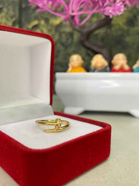 Anillo Importado Clavo circonado Talla 5