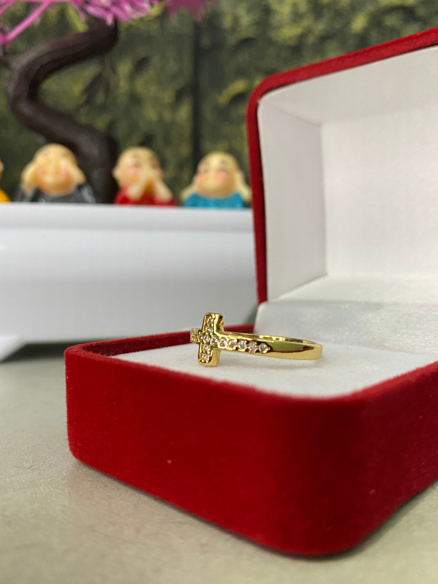 Anillo Importado Cruz circonada Talla 9