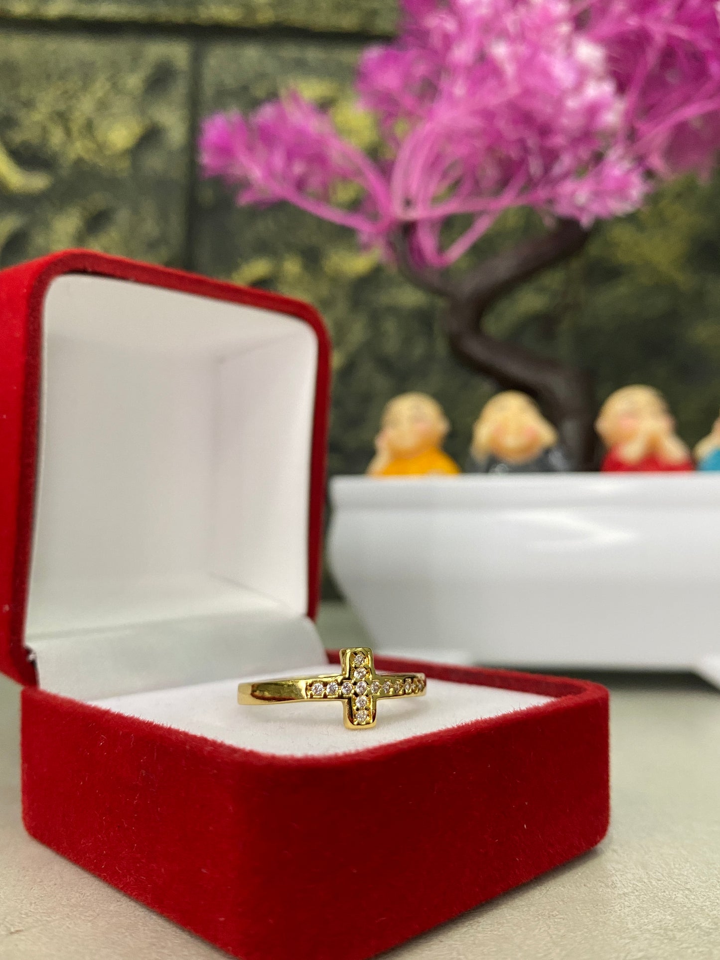 Anillo Importado Cruz circonada Talla 9
