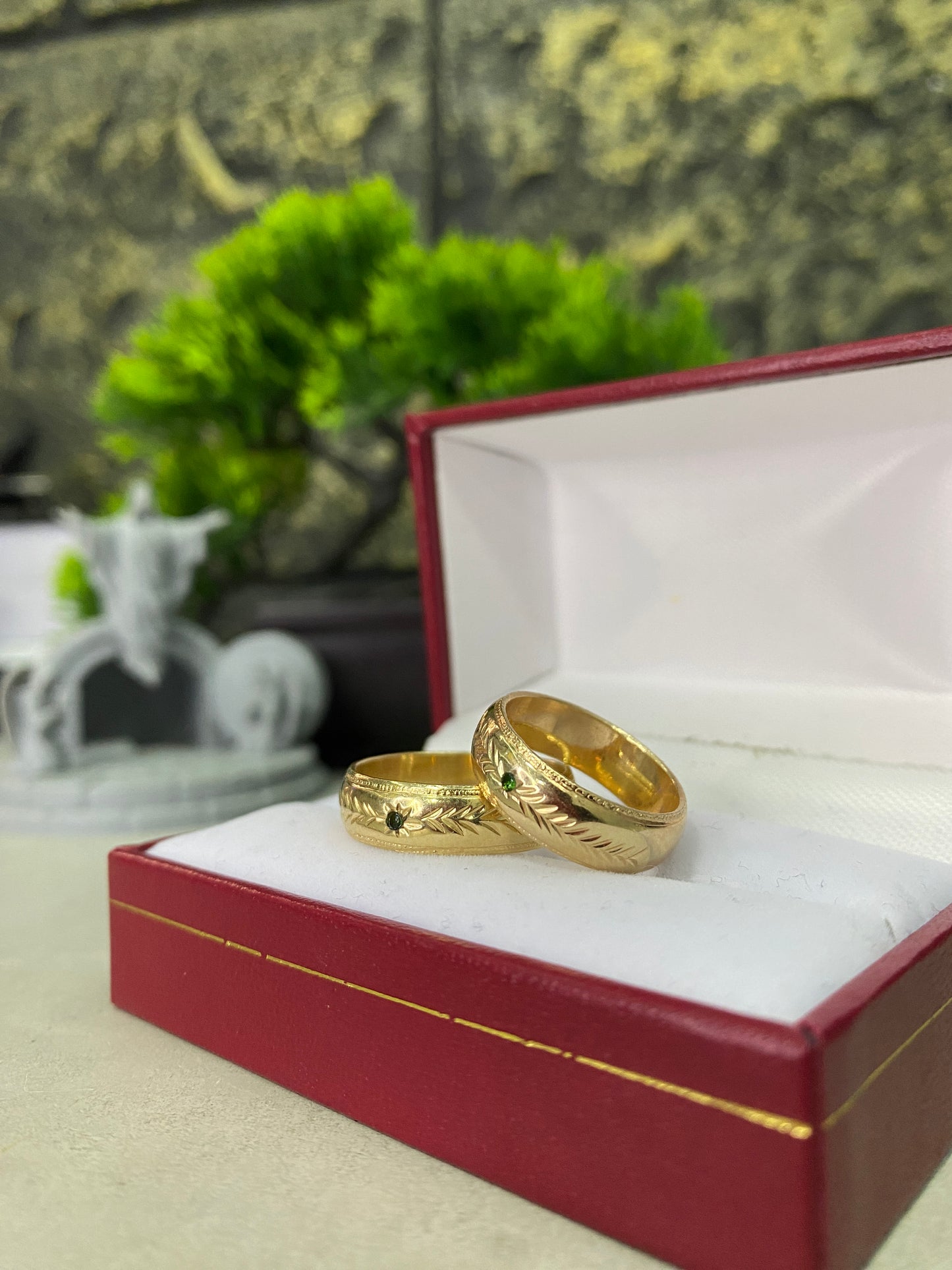 Argollas Matrimoniales Circon verde Talla 6 & talla 11