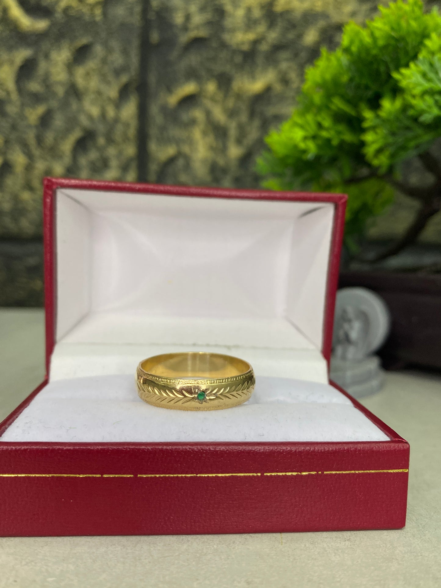 Argolla Matrimonial Circon verde Talla 13