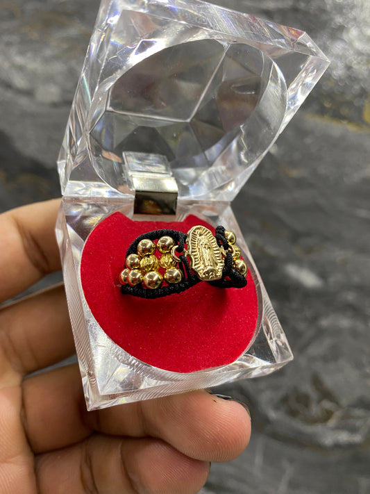 Anillo Guadalupe silueta #4 lisos y diamantados