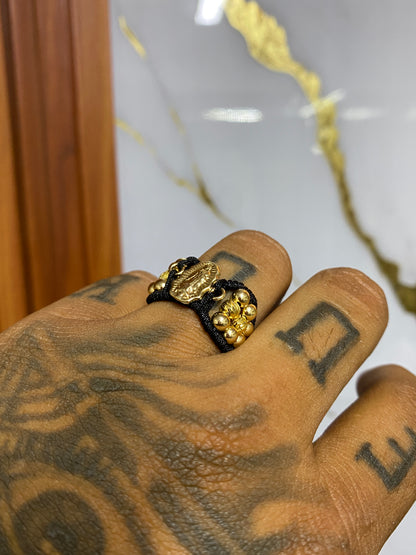 Anillo Guadalupe silueta #4 lisos y diamantados