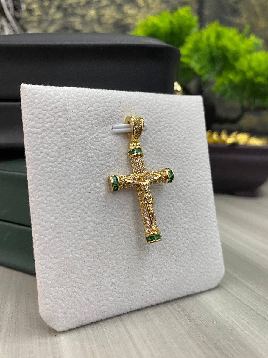 Dije Crucifico cilindrico circones verdes