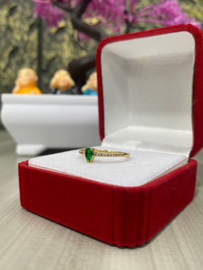 Anillo Importado Lagrima circonada verde Talla 7