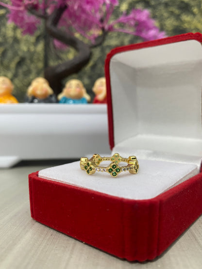 Anillo Importado Van Cleef mini verde Talla 7