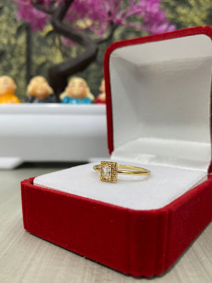 Anillo Importado Circon rectangular Talla 8