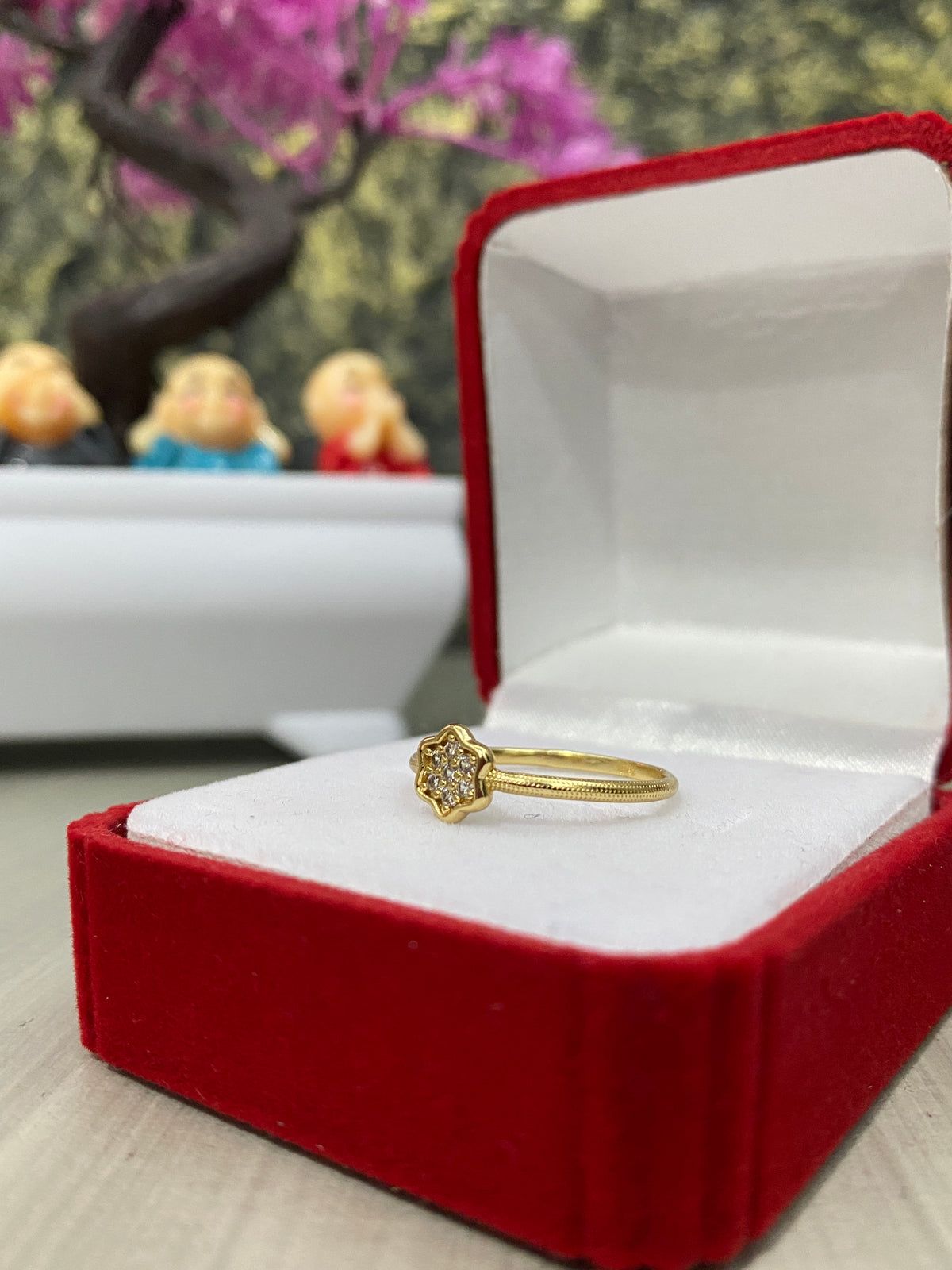 Anillo Importado delicado Van cleef circonado Talla 8