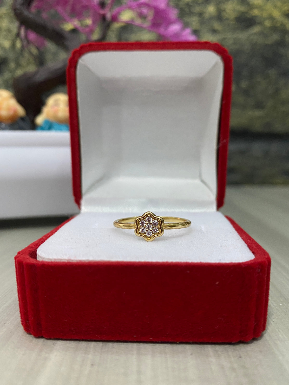 Anillo Importado delicado Van cleef circonado Talla 8