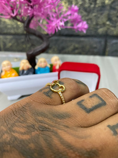 Anillo Importado Minnie silueta circonado Talla 8