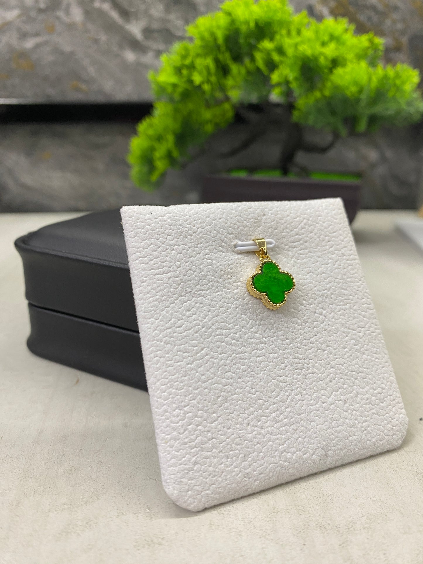 Dije Van Cleef doble tono verde / negro