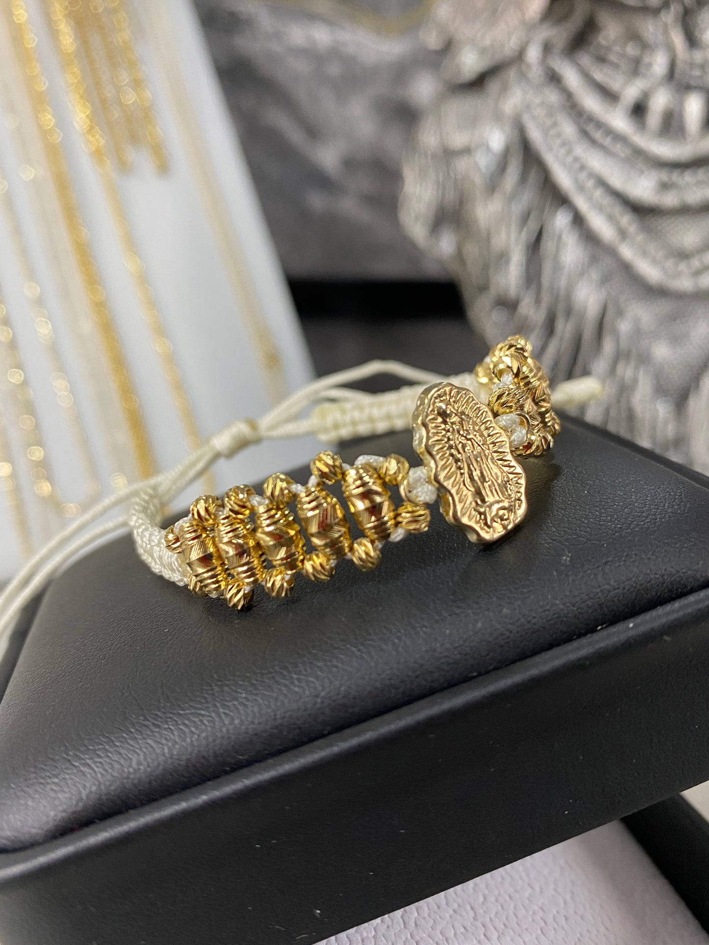Pulsera barril 3 carriles Guadalupe silueta grande 👸🏻