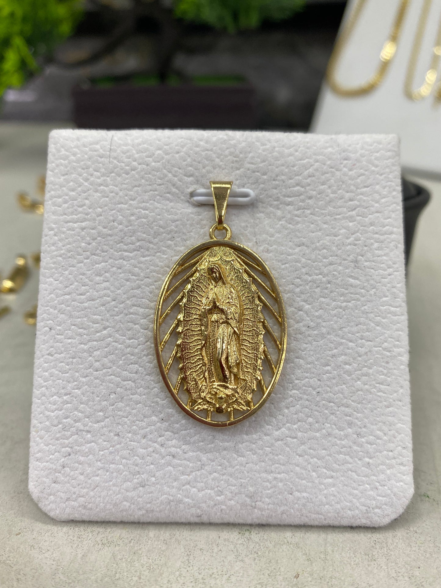 Dije Guadalupe destello grande